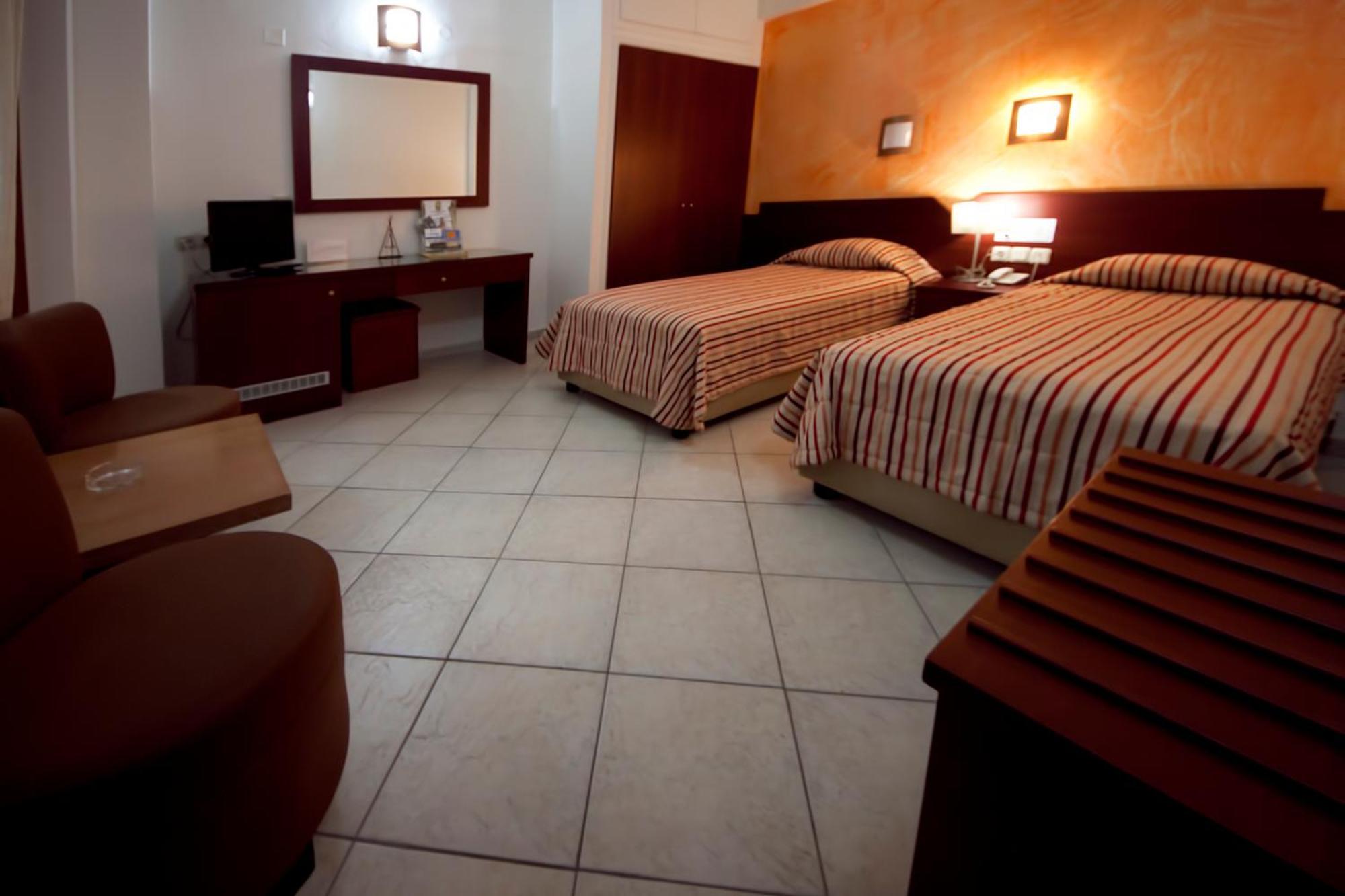 City Life Hotel كاندية المظهر الخارجي الصورة