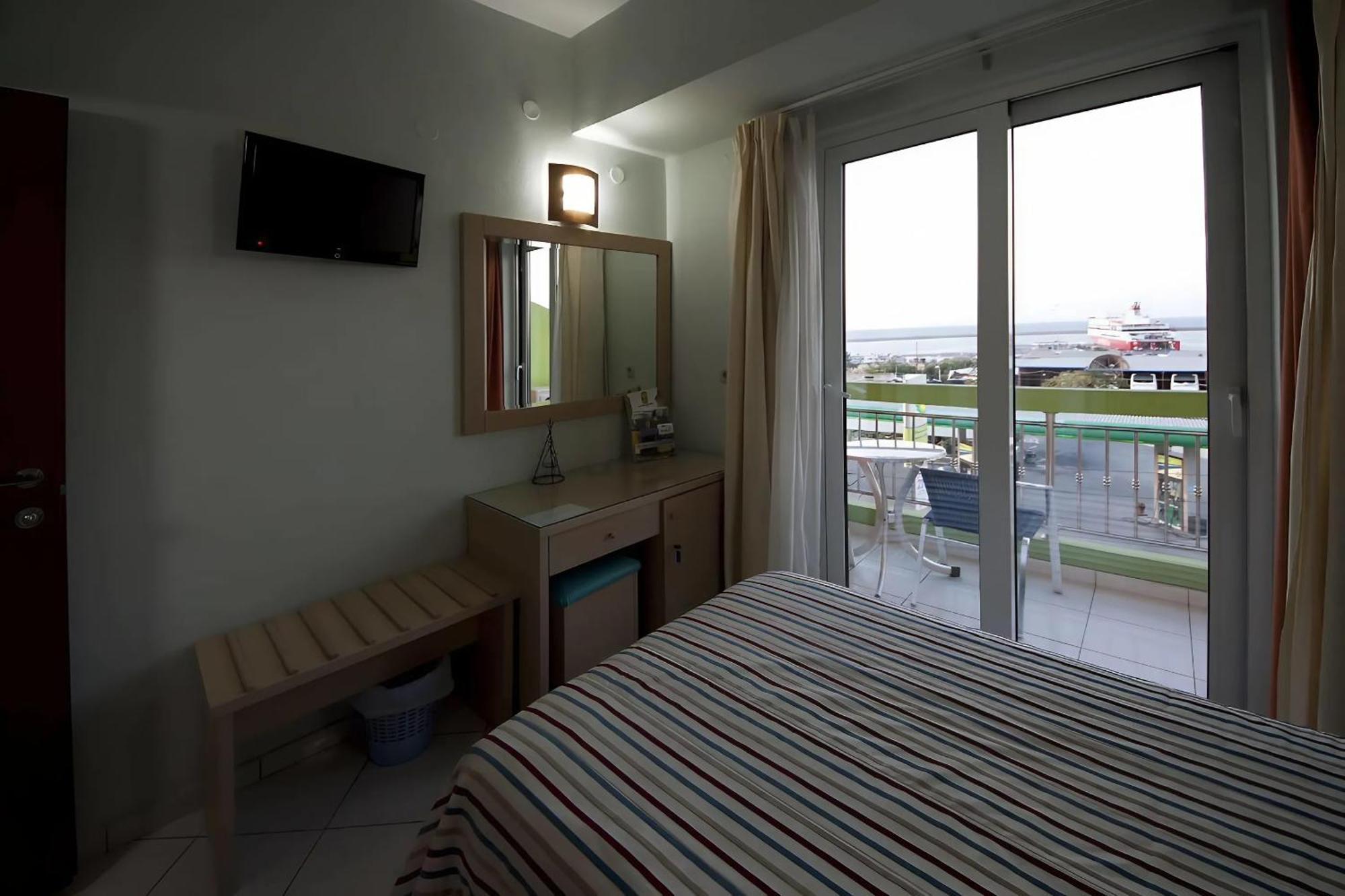 City Life Hotel كاندية المظهر الخارجي الصورة